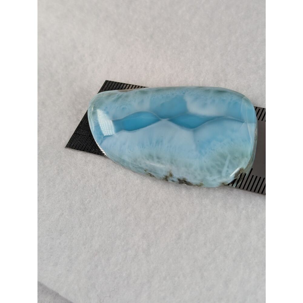 Larimer freeform large  cabochon 55x33mmWt 18.4 grams - Picture 2 of 9